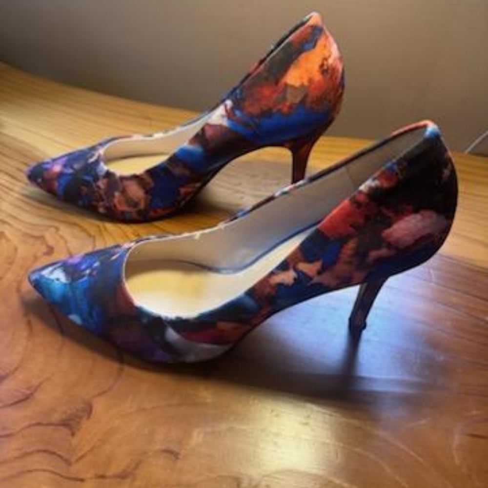 Nine West size 8 multicolor heels worn once